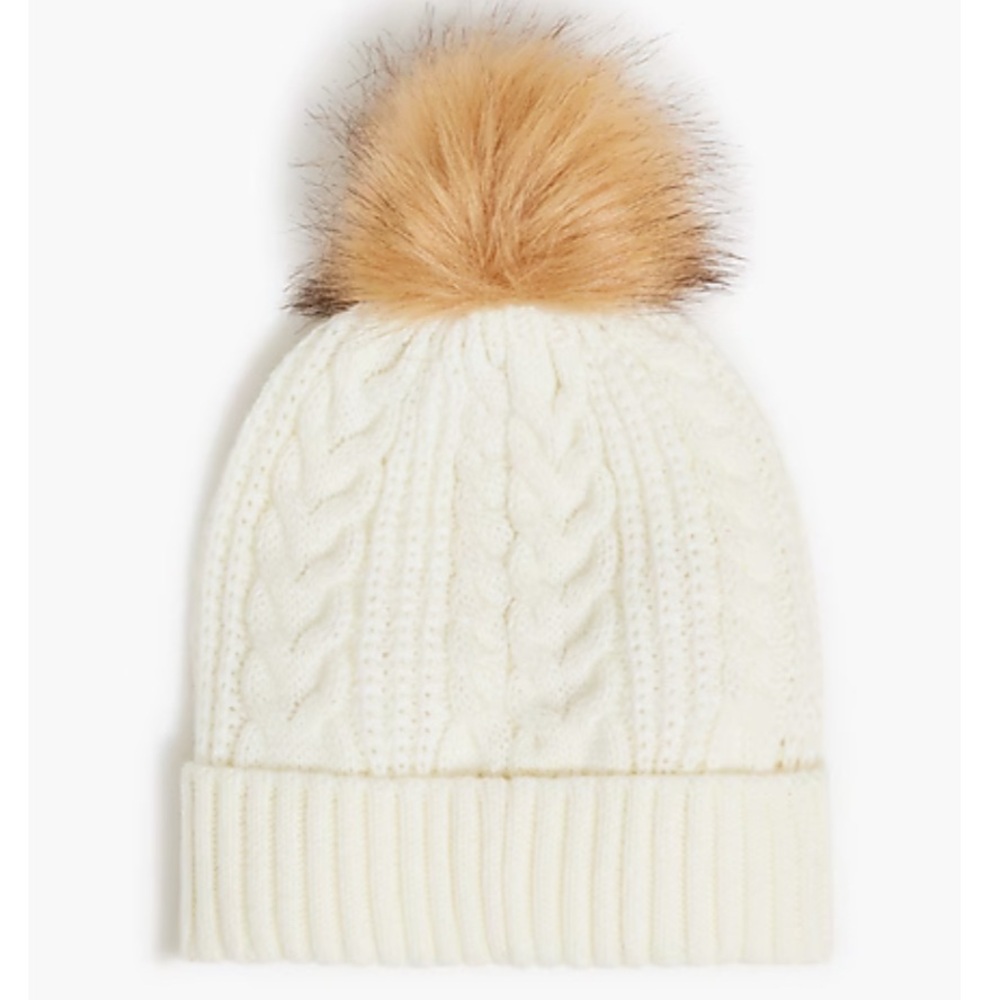 NWT- Cable Pom Beanie
